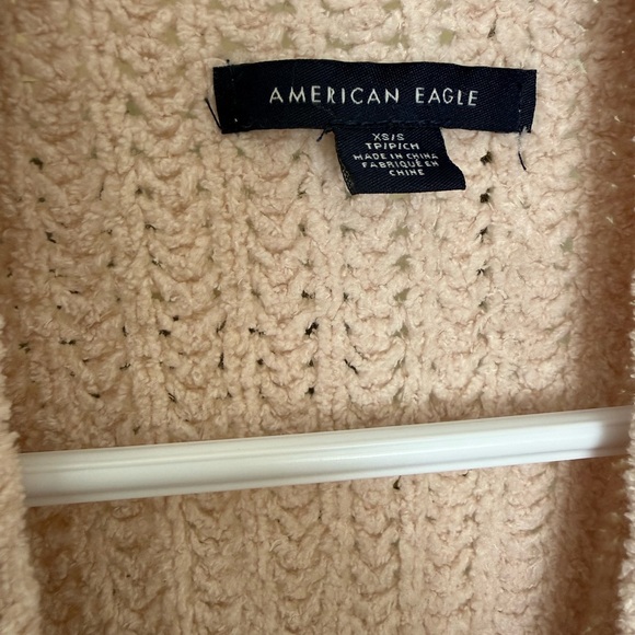 #42 American Eagle Outfitters Beige Cardigan Sweater - Picture 3 of 4